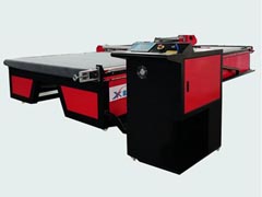 制作汽車(chē)腳墊設備多少錢(qián)？